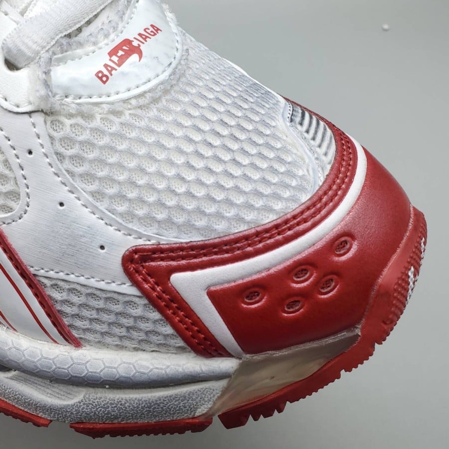 Balenciag* Runner Sneaker 