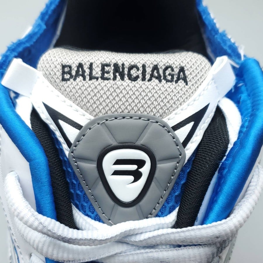Balenciag* Runner Sneaker 
