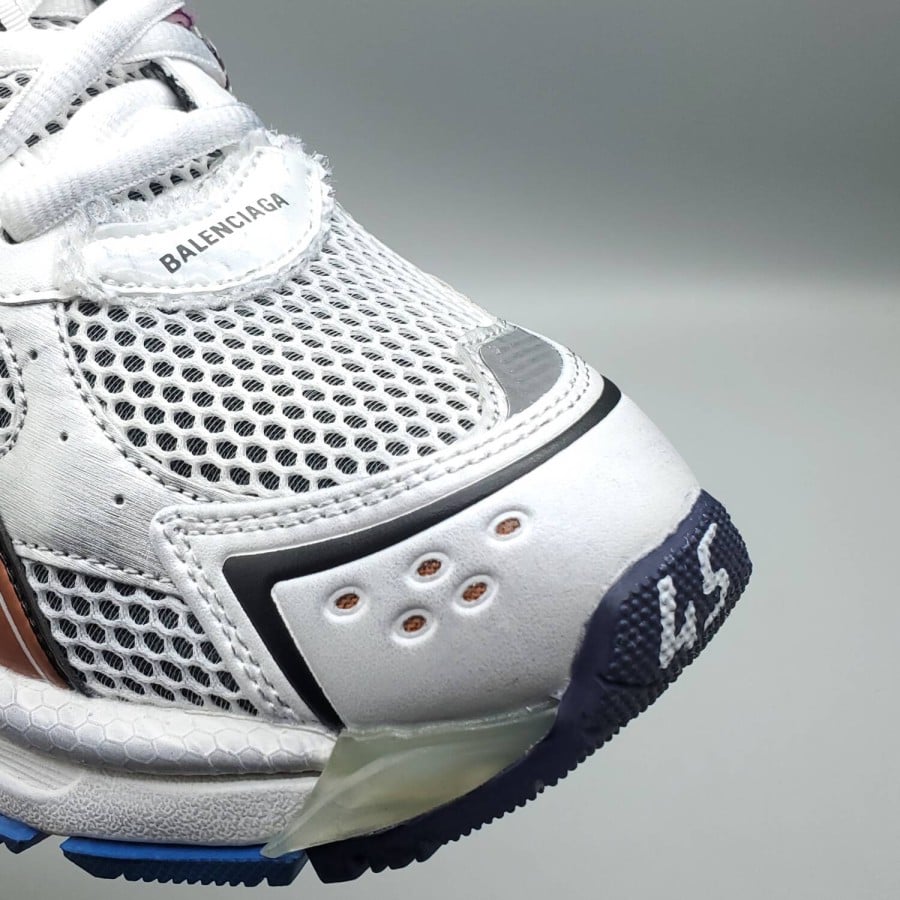 Balenciag* Runner Sneaker 