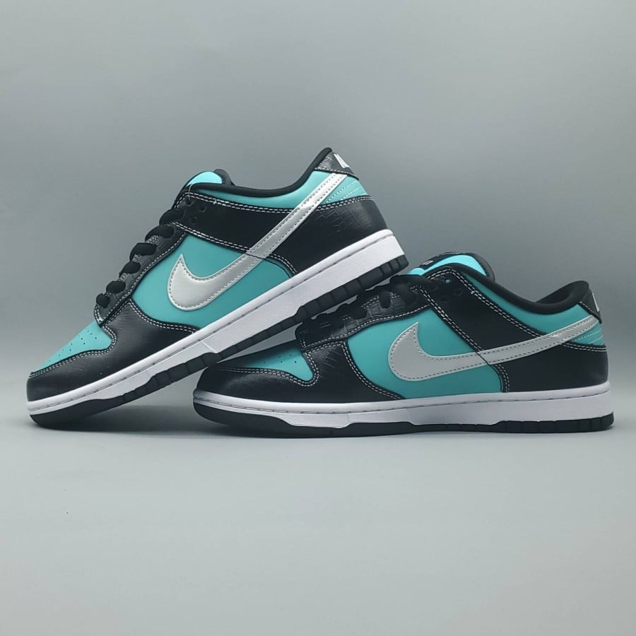 Diamond Supply Co. x Dunk Low Pro SB 