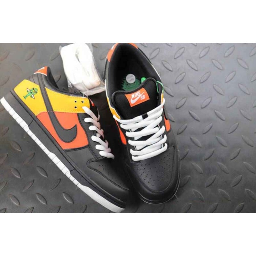Dunk Low Pro SB