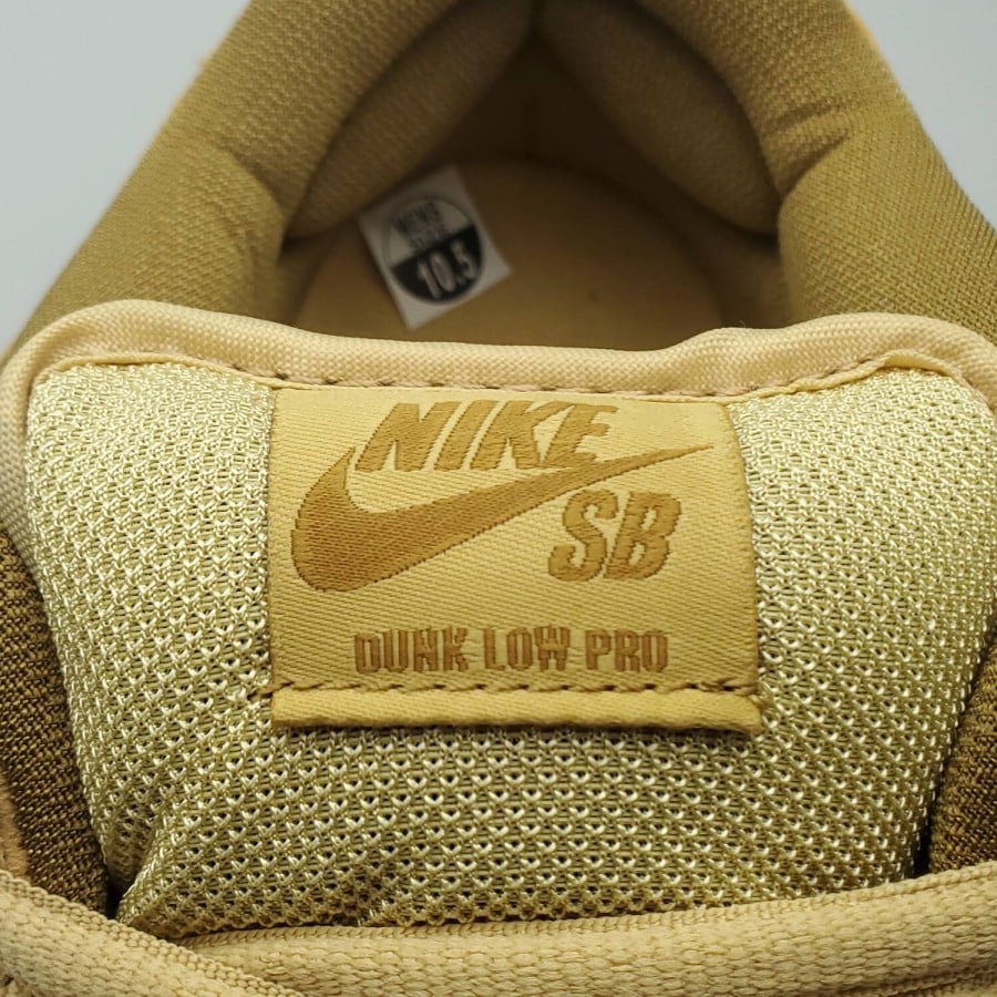SB Dunk Low