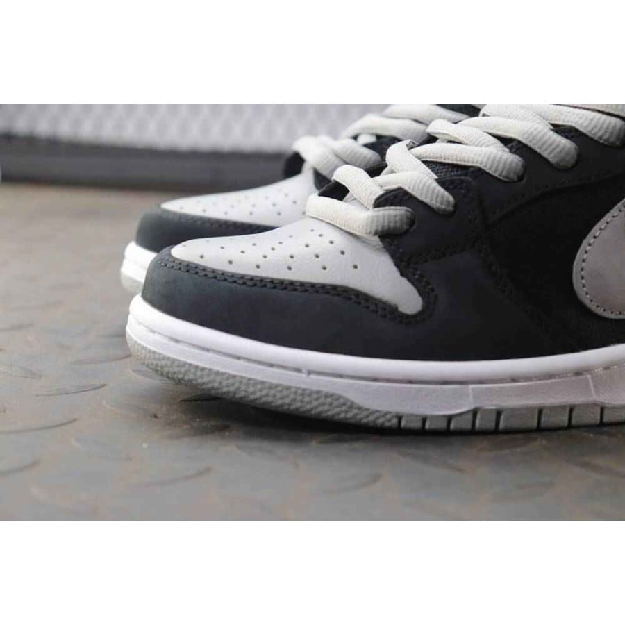 Dunk Low SB 