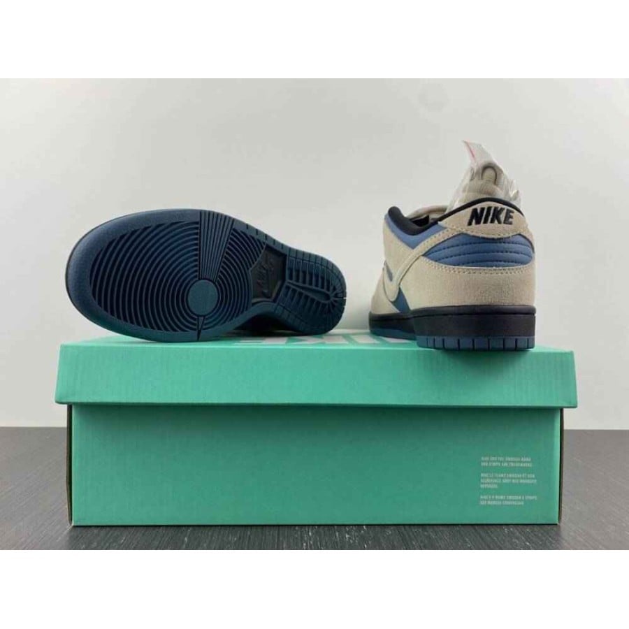 Dunk Low Pro SB 
