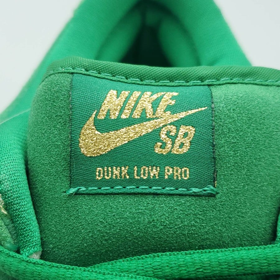 Dunk Low SB
