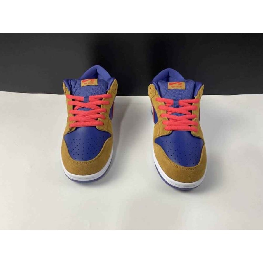 Dunk Low SB