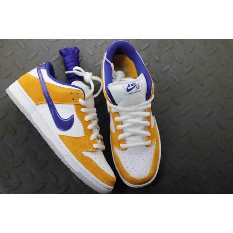 Dunk Low Pro SB 
