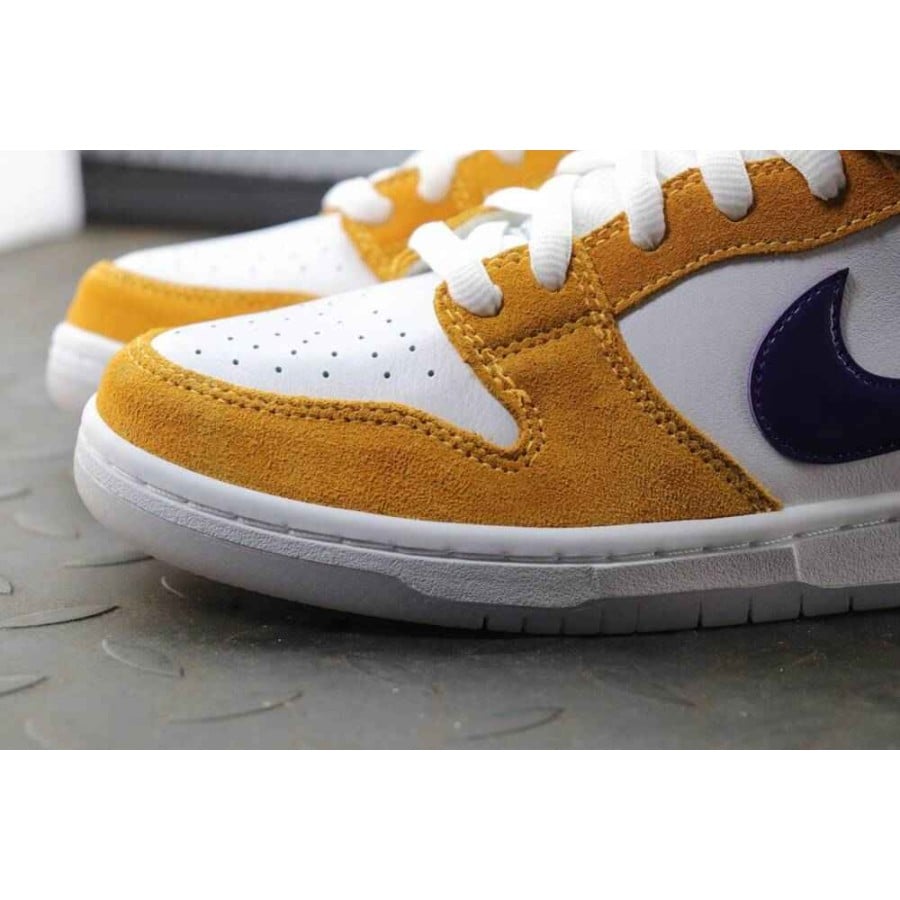 Dunk Low Pro SB 