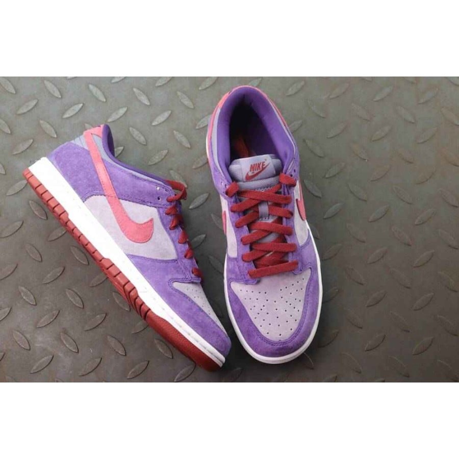 Dunk Low Retro Vol. 1 SP