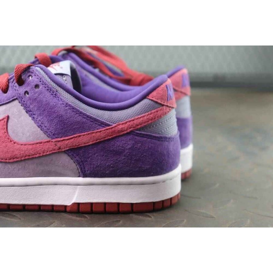 Dunk Low Retro Vol. 1 SP
