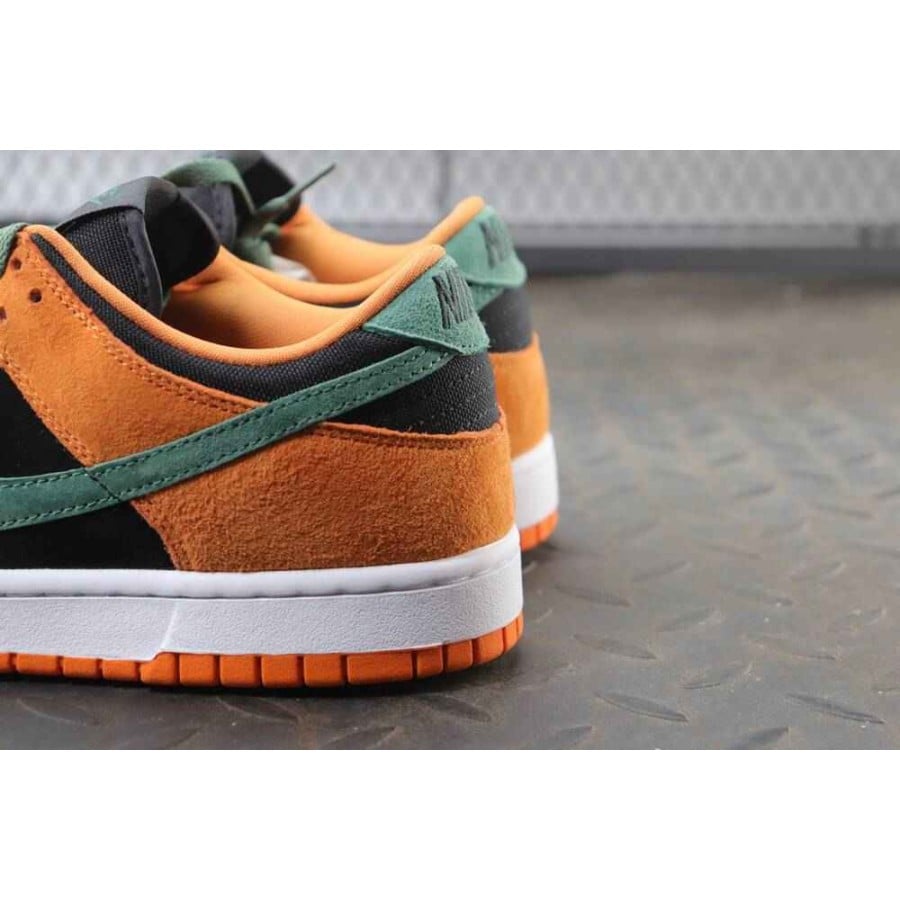 Dunk Low SP Retro