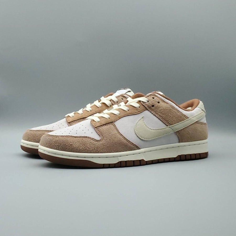 Dunk Low Premium