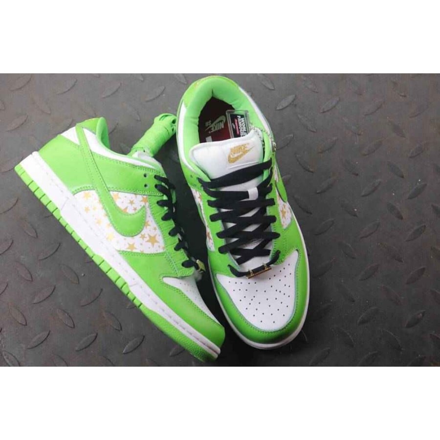 Supreme x Dunk Low OG SB QS 