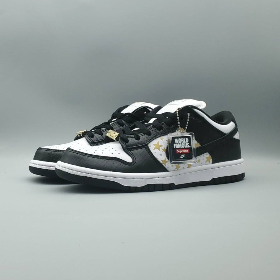 Supreme x Dunk Low OG SB QS 