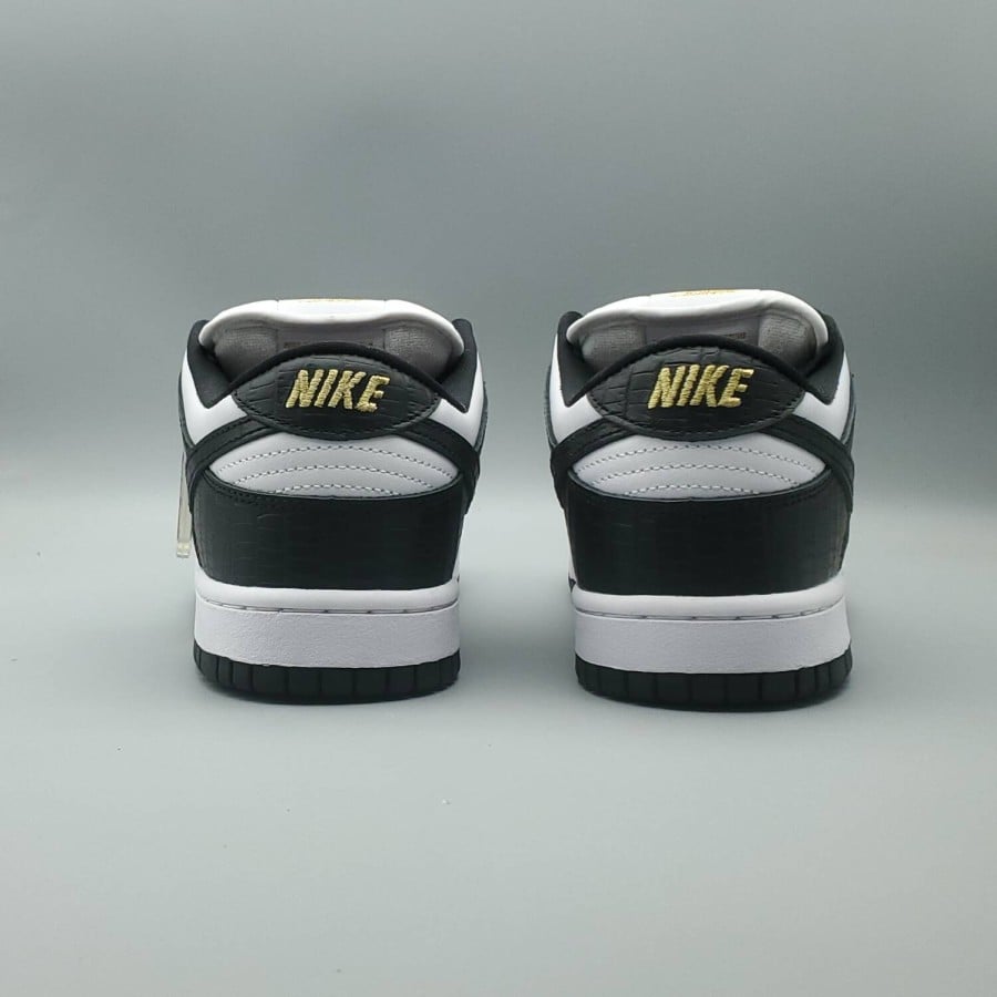 Supreme x Dunk Low OG SB QS 