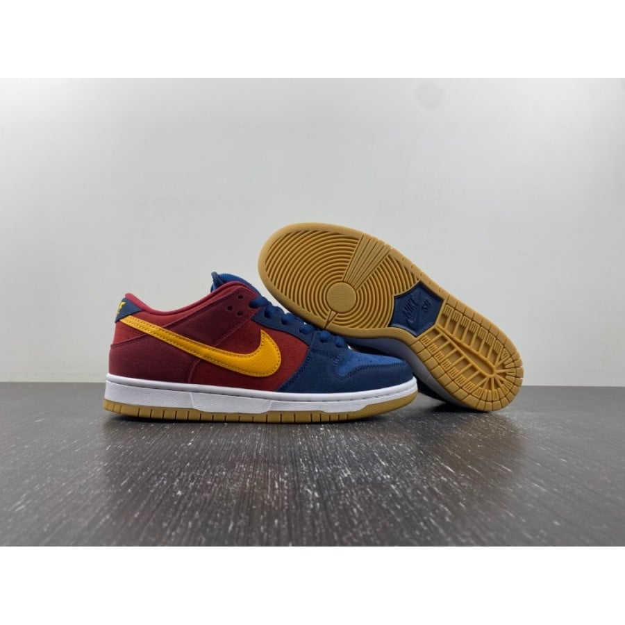 Dunk Low SB 