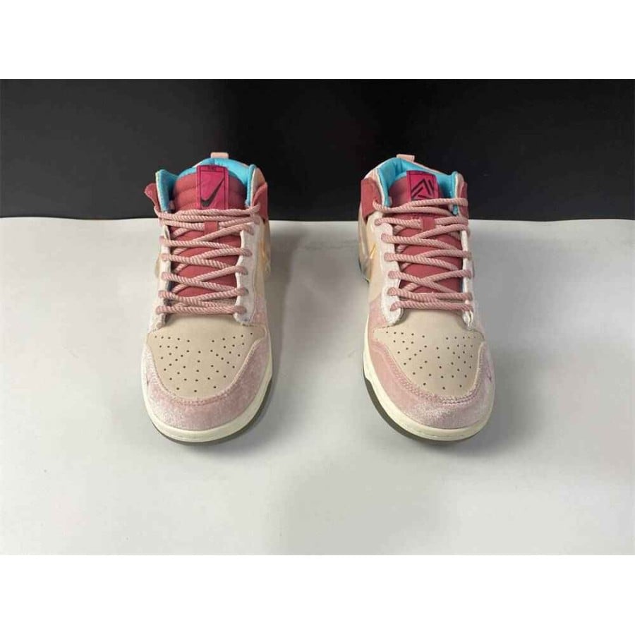 Social Status x Dunk Mid