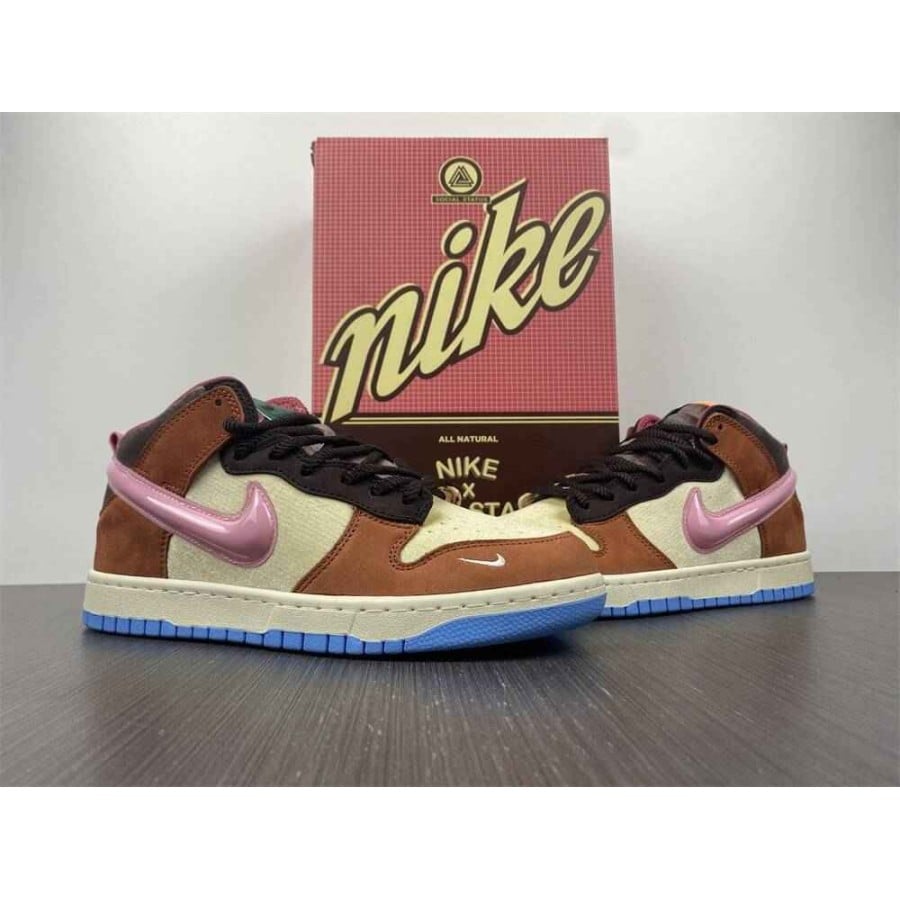 Social Status x Dunk Mid