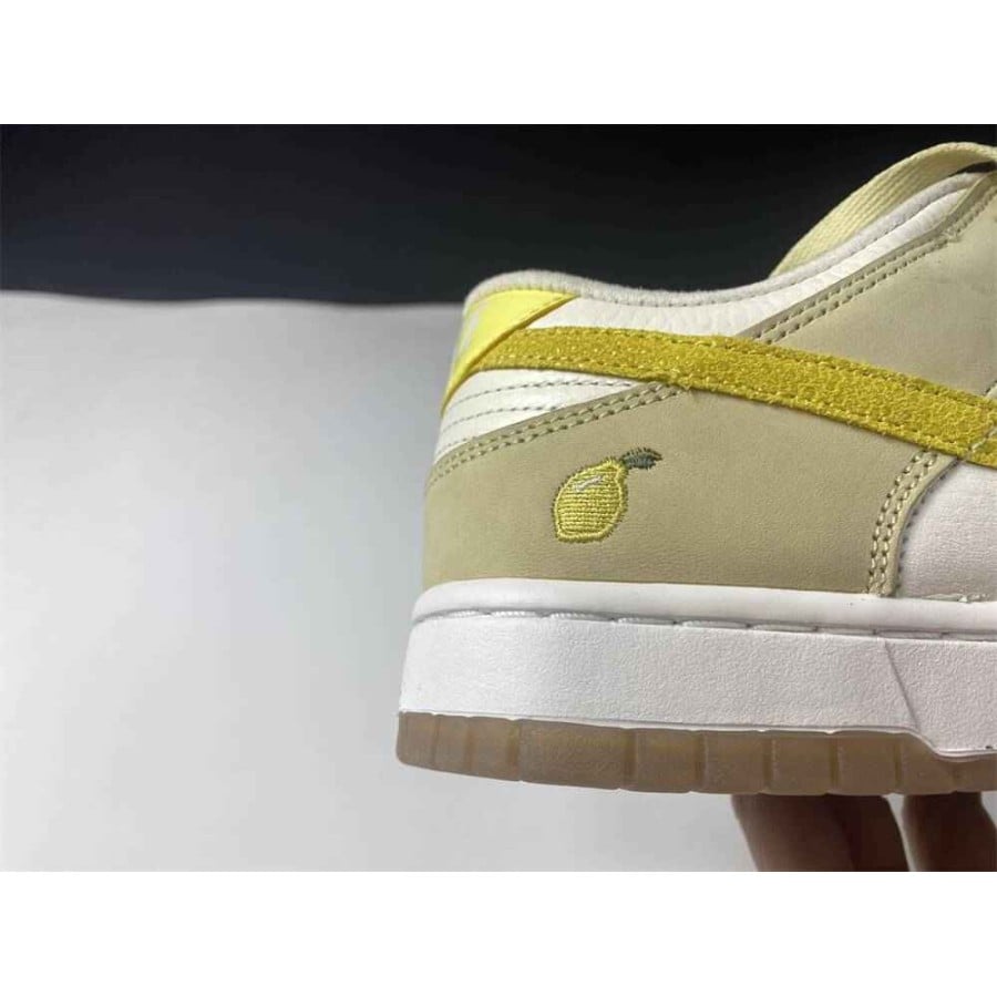 Wmns Dunk Low