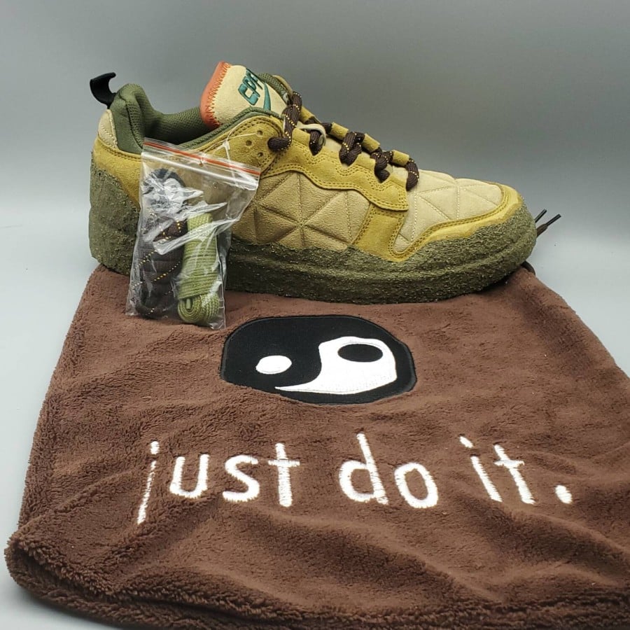 Cactus Plant Flea Market x Dunk Low SP