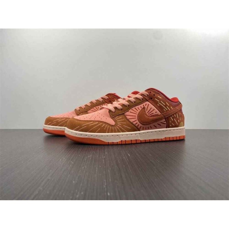 Wmns Dunk Low