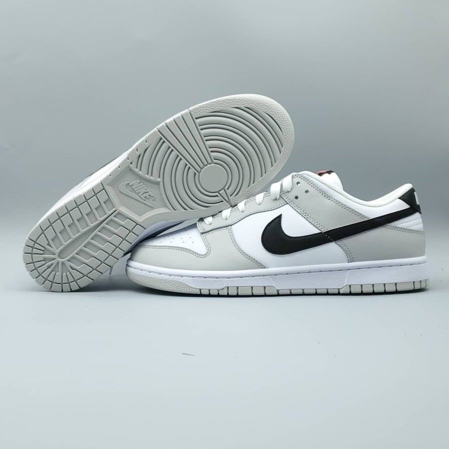 Dunk Low SE