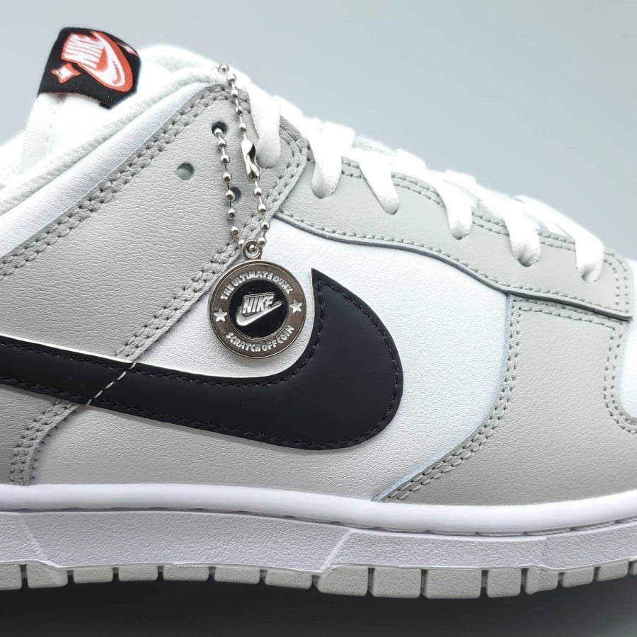Dunk Low SE