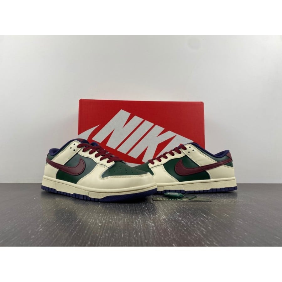Dunk Low