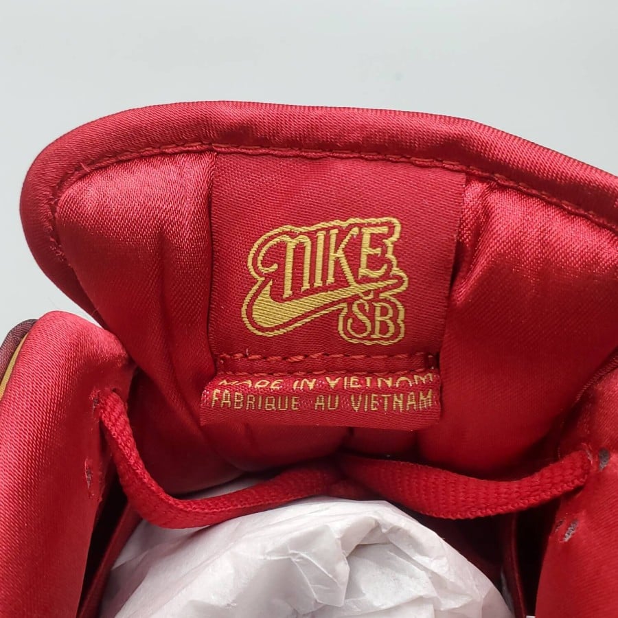 The Wizard of Oz x Dunk Low SB