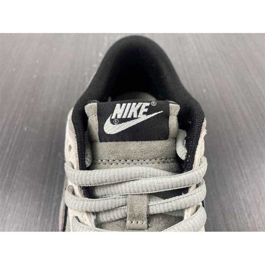 Otomo Katsuhiro x Nike SB Dunk Low 'Steamboy OST White Black'