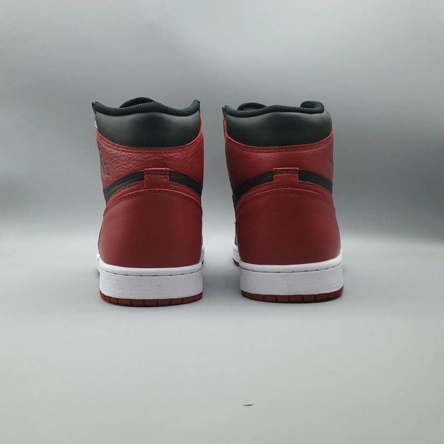Air Jordan 1 Retro High OG 