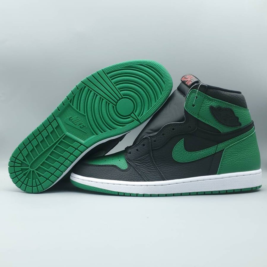 Air Jordan 1 Retro High OG