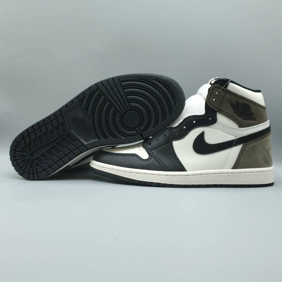 Air Jordan 1 Retro High OG 