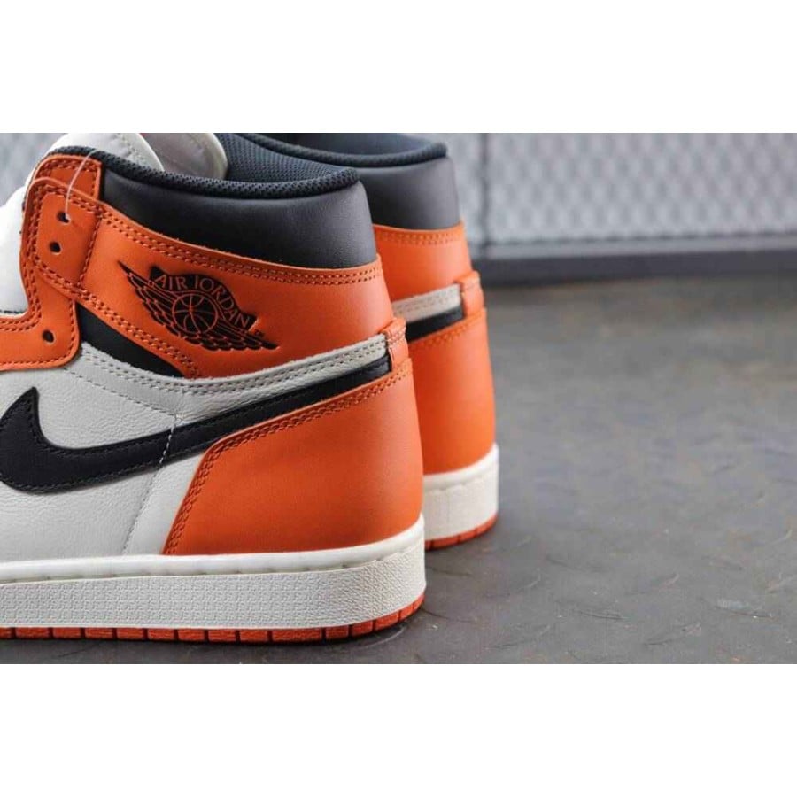 Air Jordan 1 Retro High OG 