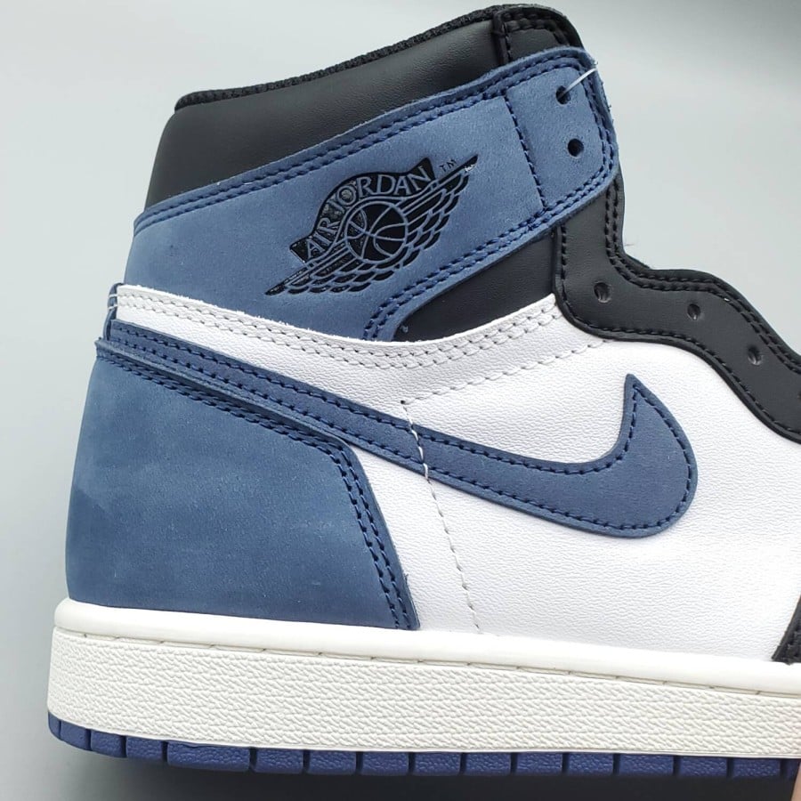 Air Jordan 1 Retro High OG 