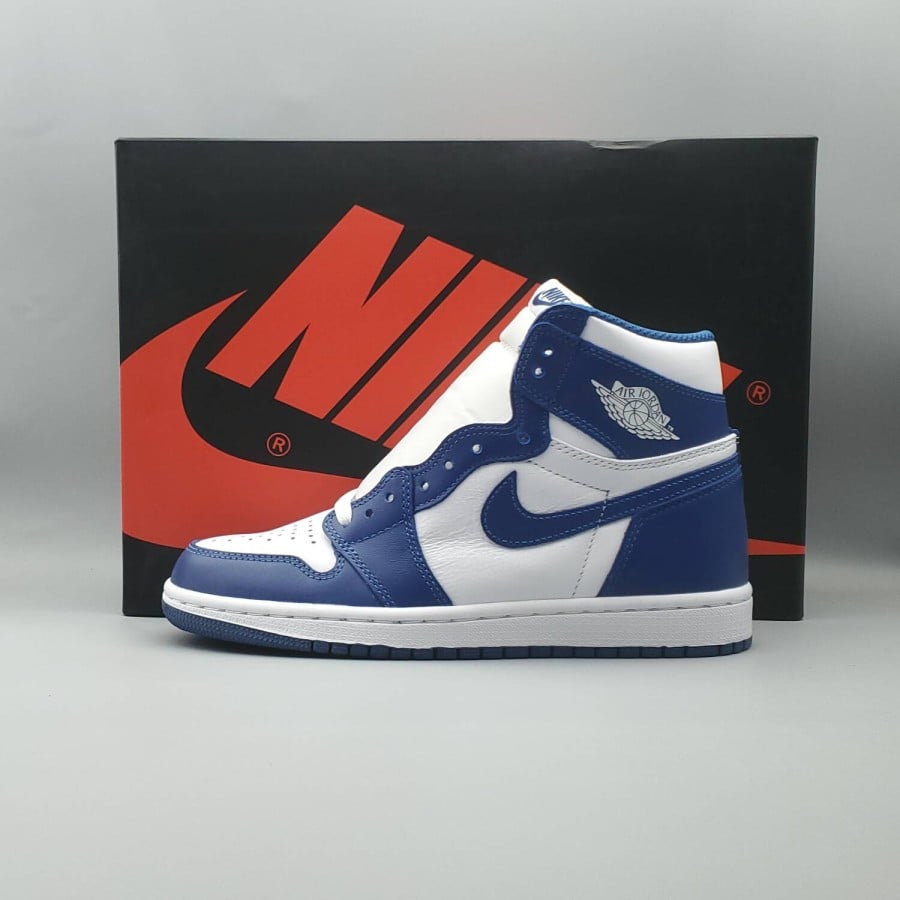 Air Jordan 1 Retro High OG 