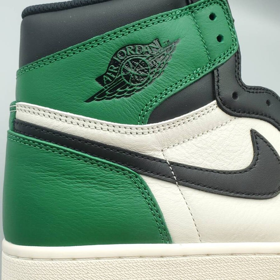 Air Jordan 1 Retro High OG 
