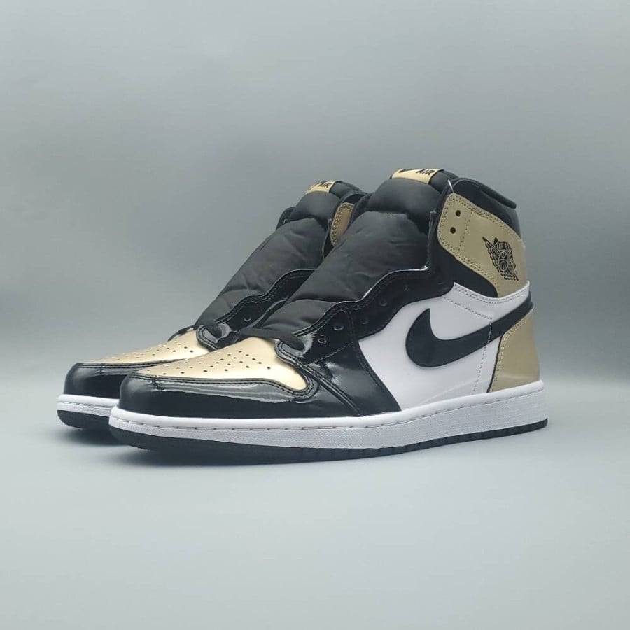 Air Jordan 1 Retro High OG NRG 