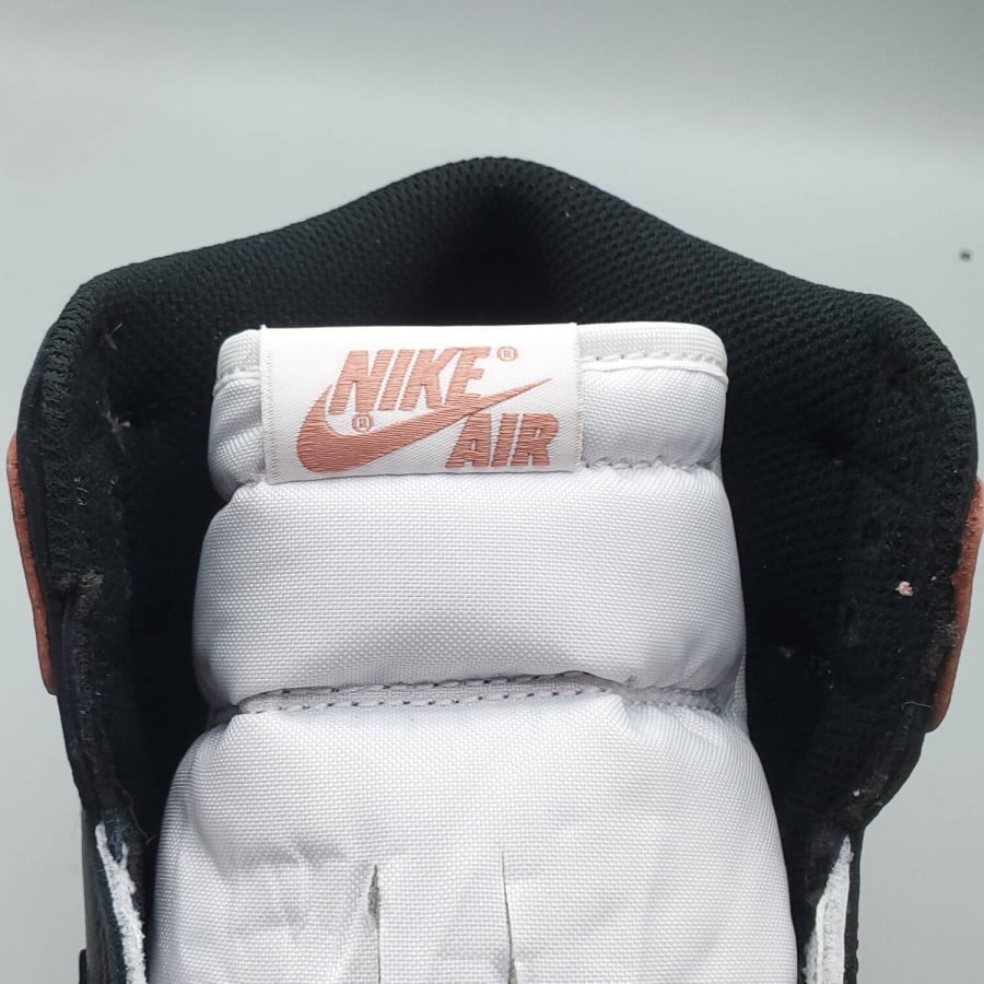 Air Jordan 1 Retro High NRG
