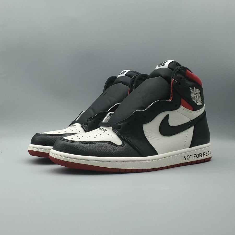 Air Jordan 1 Retro High OG NRG 