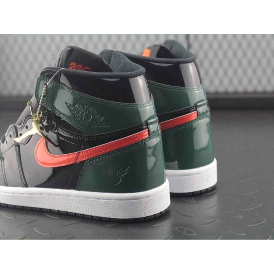 SoleFly x Air Jordan 1 Retro High OG 