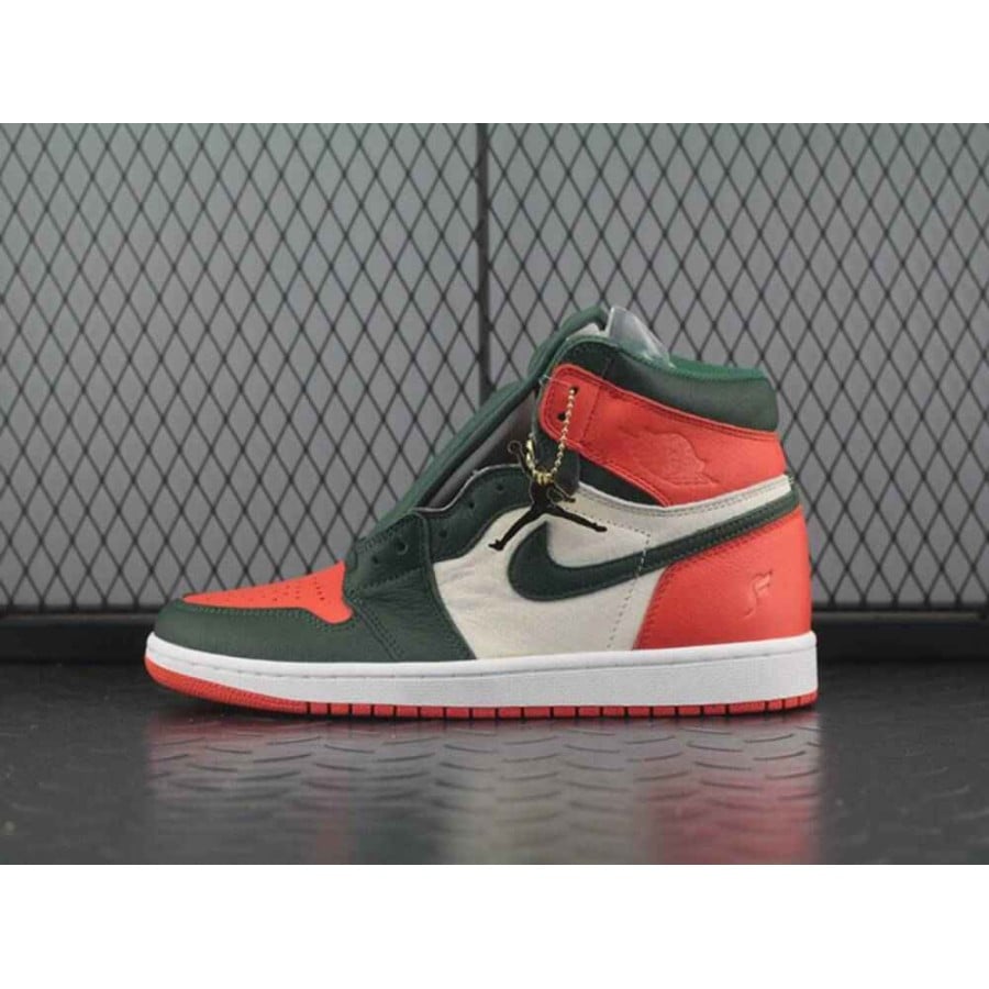 SoleFly x Air Jordan 1 Retro High 
