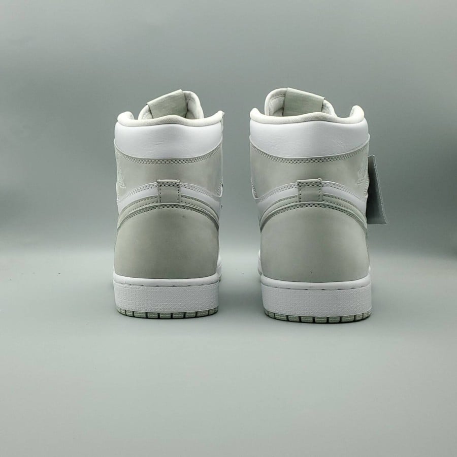 Wmns Air Jordan 1 Retro High OG 
