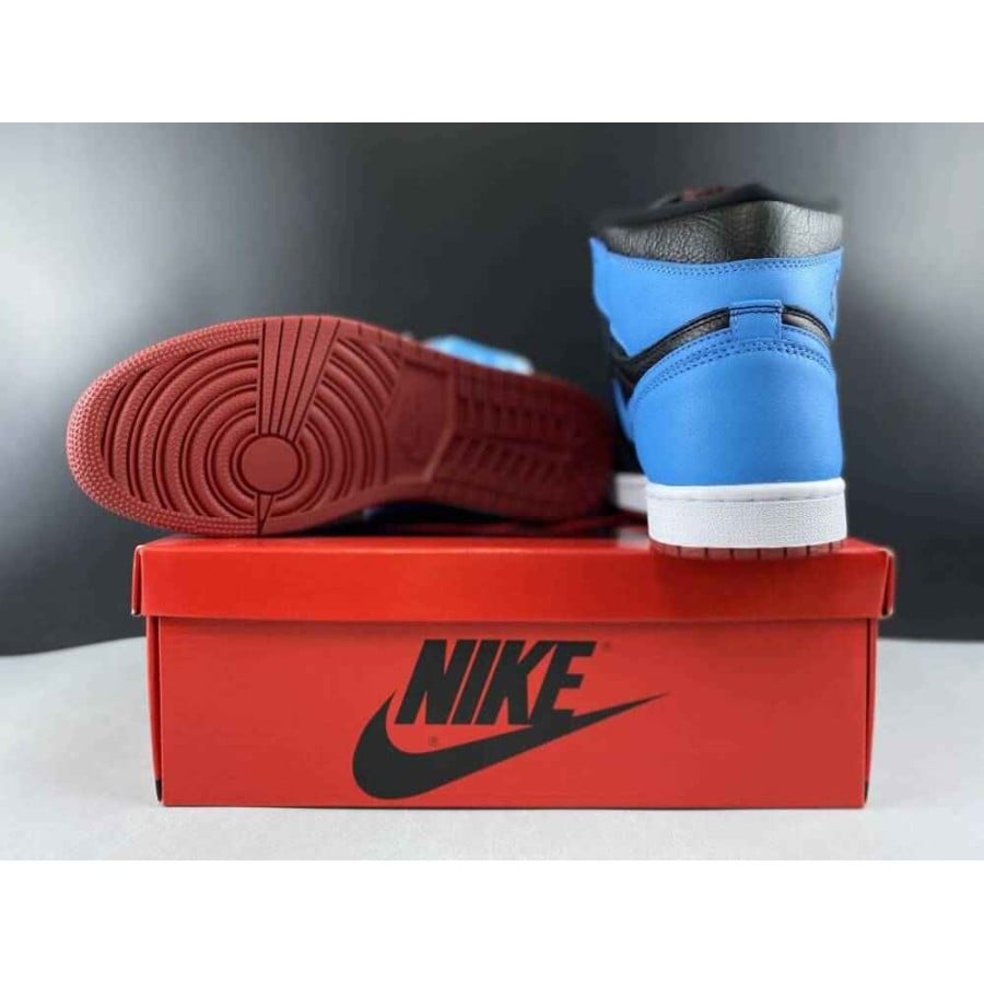 Wmns Air Jordan 1 High OG