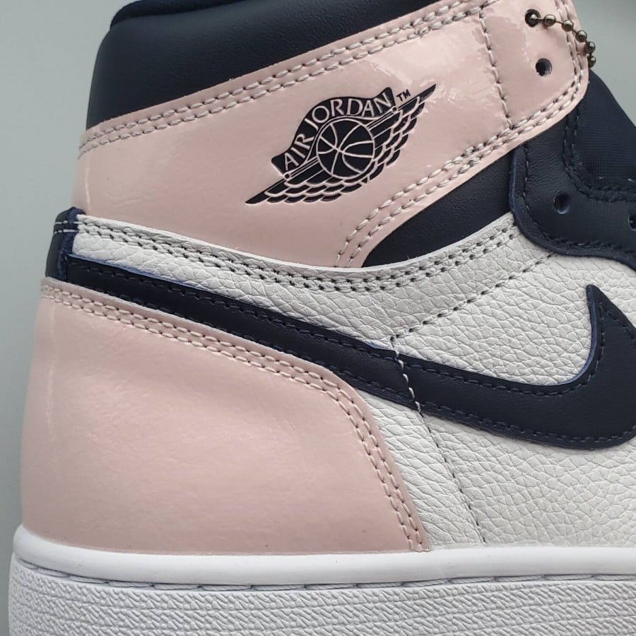 Wmns Air Jordan 1 Retro High OG SE 