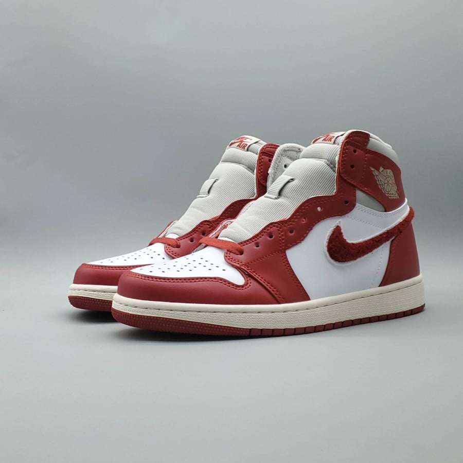 Wmns Air Jordan 1 High OG 