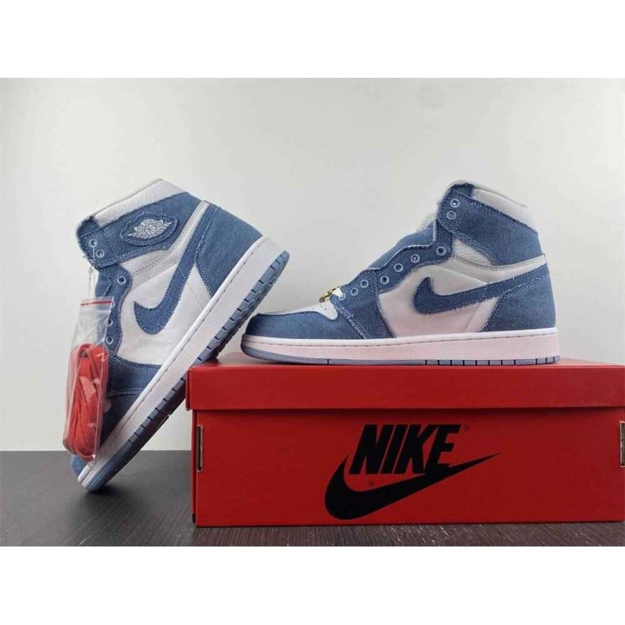 Wmns Air Jordan 1 High OG 