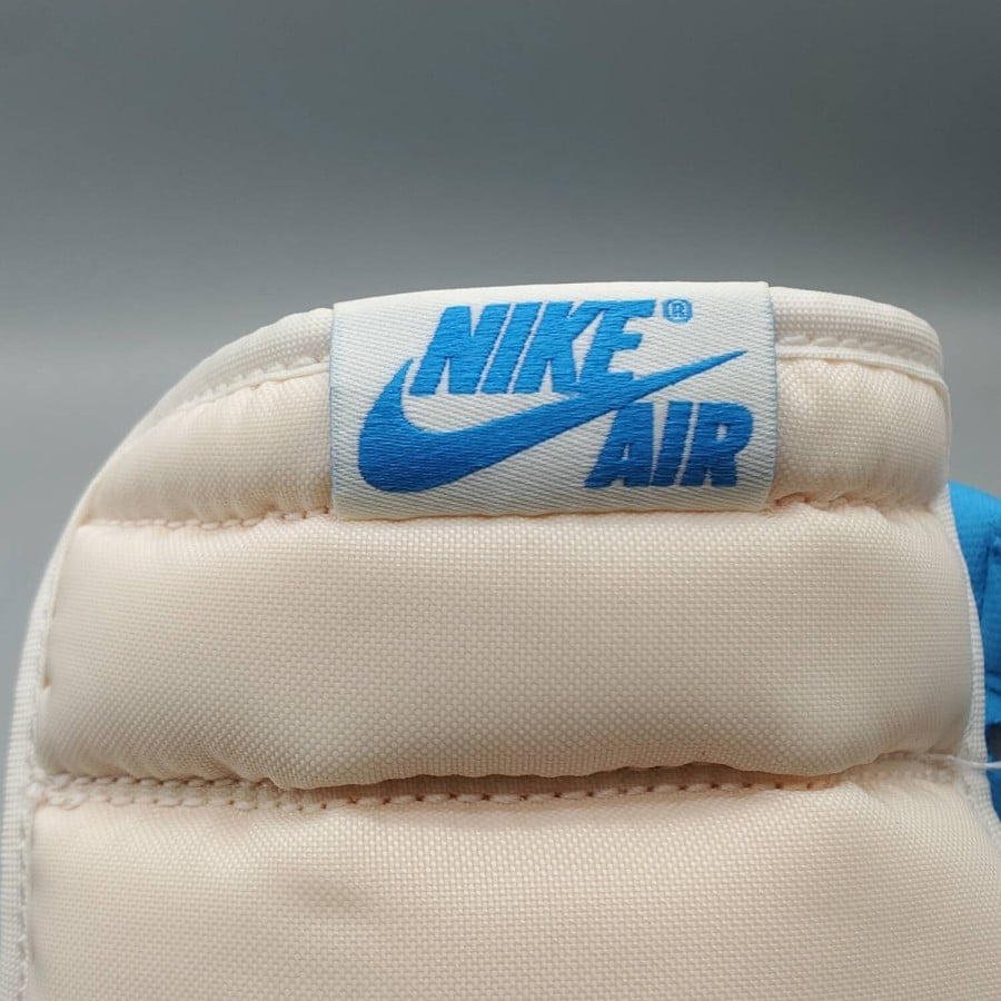 Air Jordan 1 Retro High OG