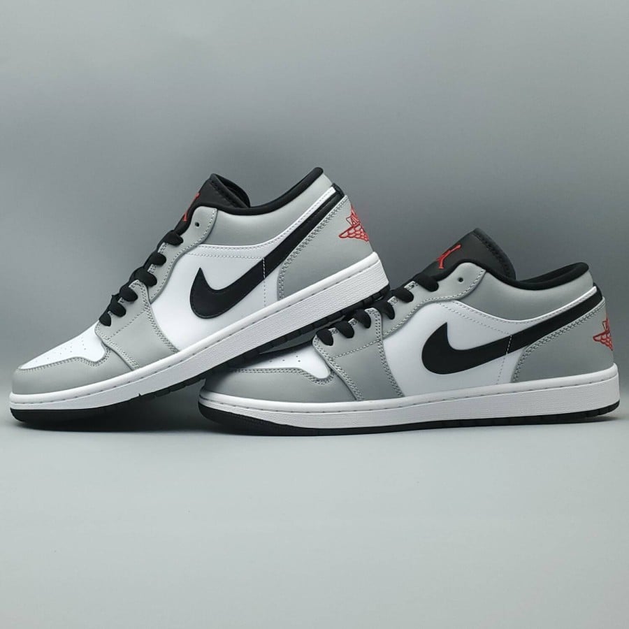 Air Jordan 1 Low 