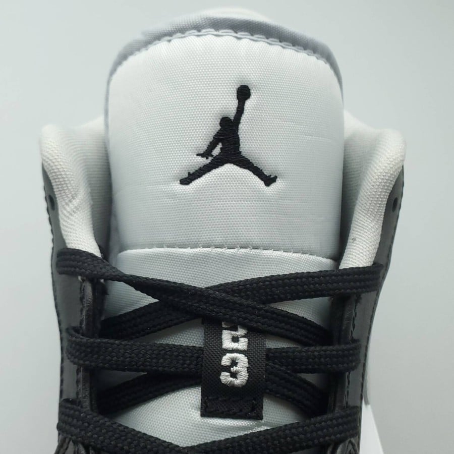 Air Jordan 1 Low 